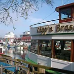 Ferienhaus Segelboot