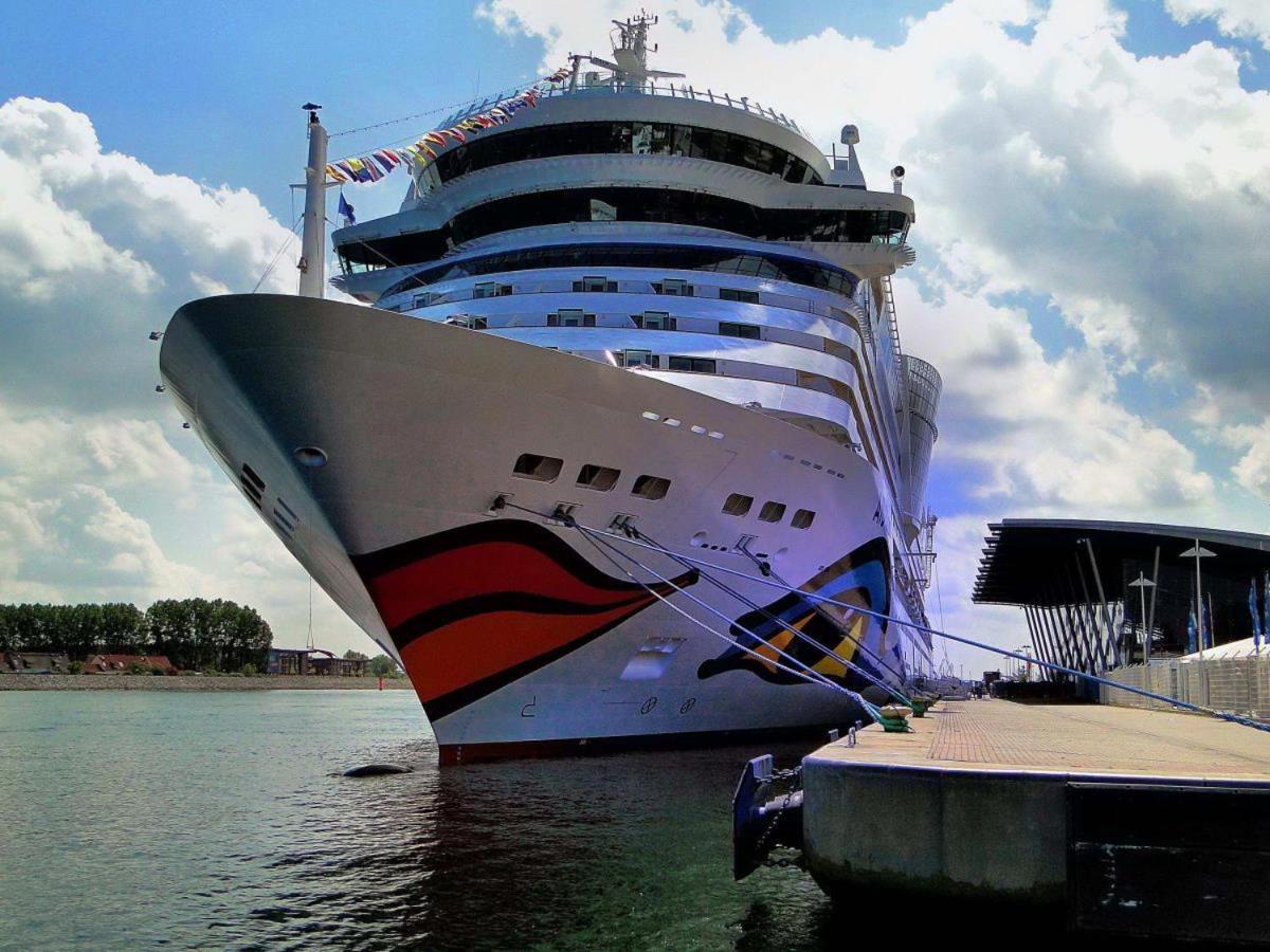 Ferienhaus Segelboot Rostock